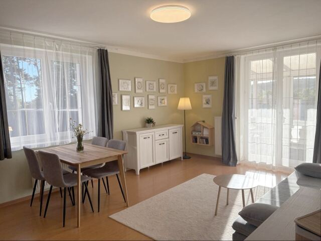 Prodej bytu 2+kk 61 m², Černošice