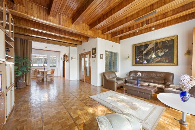 Prodej vily 311 m², pozemek 615 m², Hrušovanská, Drnholec